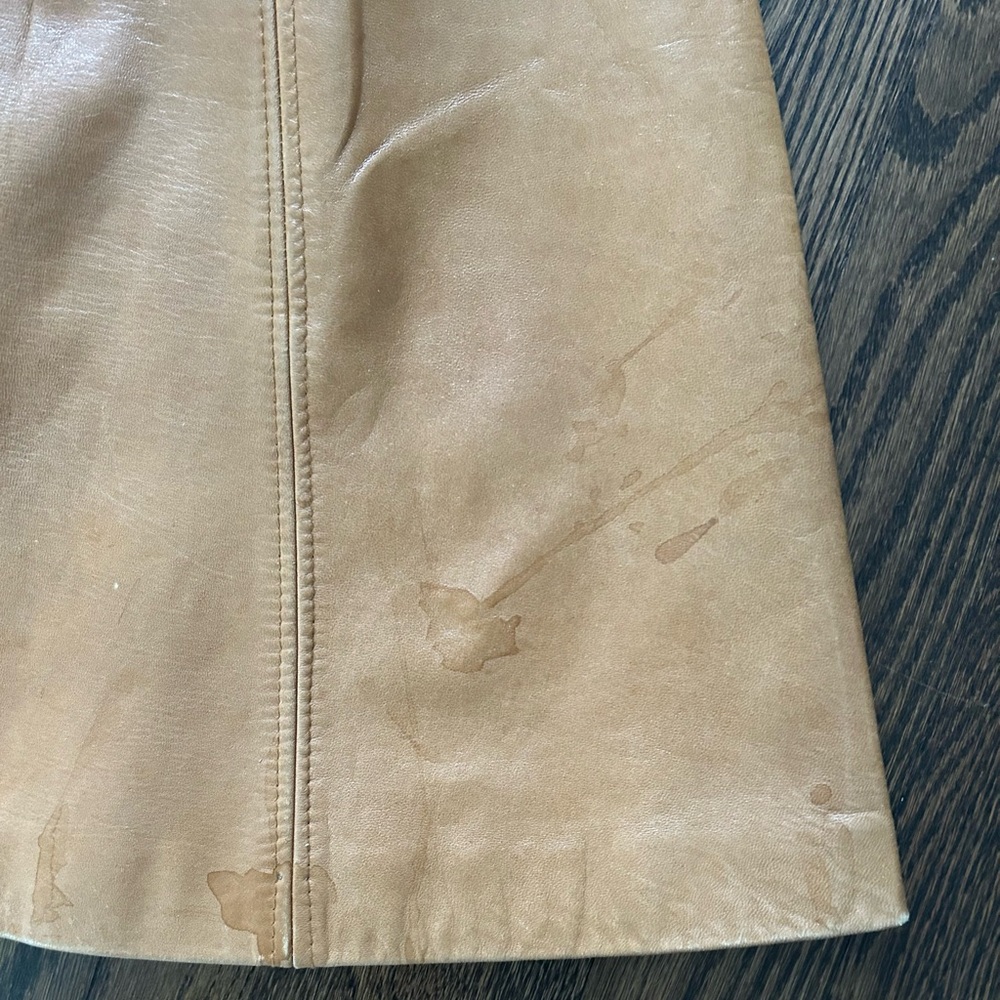 LA CONDESA 26’ Vintage light Brown Leather Skirt from Italy - Picture 11 of 11